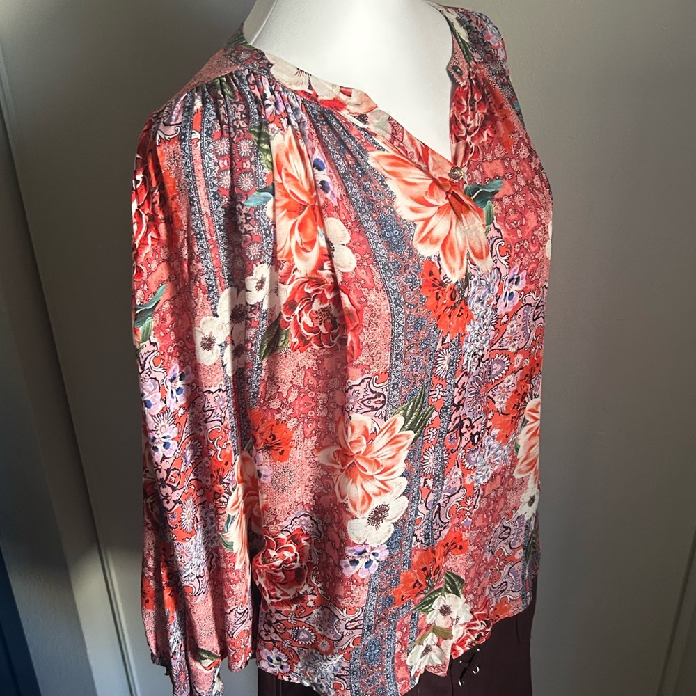 Johnny Was Jade Ingrid Multicolor Floral Batwing Notch Neck Boho Flowy Blouse - Picture 4 of 12